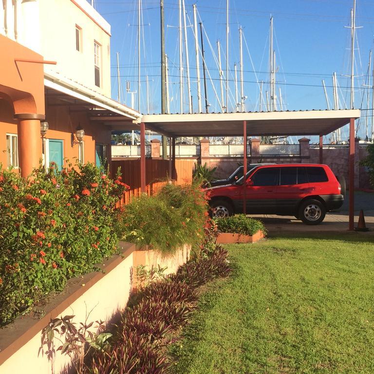 Cool Premier Apts. - Airport/SGU Blow Hole Extérieur photo